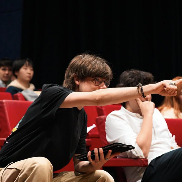 Kaleidoscope Theatre - Iphigineia in Aulis / 
