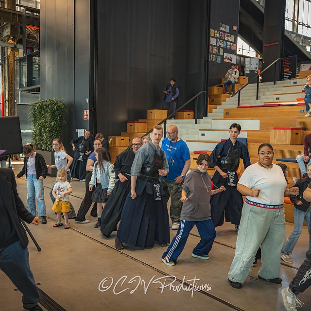 Hannah Mahler - New Jack Swing workshop / 