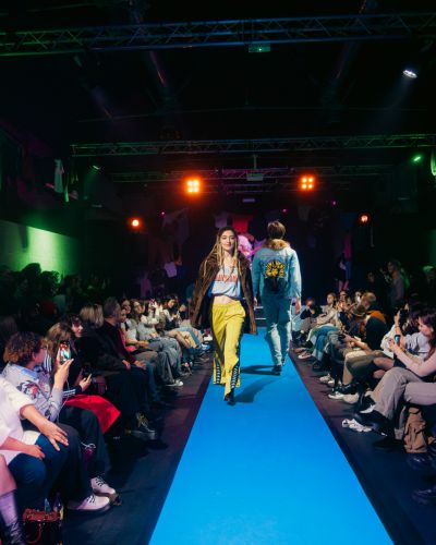 Walking Nine Lives - Foto's door sara Roos / @sararoos.art