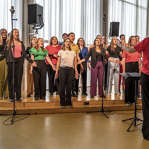 fons zijlmans tilburgonstage2025 14 Fotoboek 4e editie Festival Tilburg on Stage 2025  Art-fact