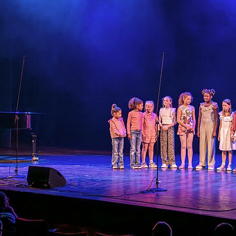 fons zijlmans tilburgonstage2025 30 Fotoboek 4e editie Festival Tilburg on Stage 2025  Art-fact