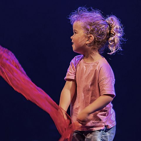 fons zijlmans tilburgonstage2025 36 Fotoboek 4e editie Festival Tilburg on Stage 2025  Art-fact