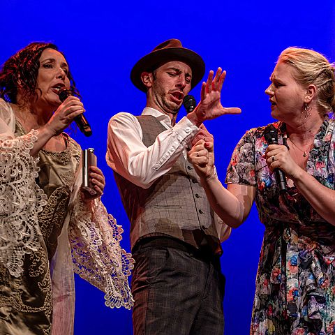 fons zijlmans tilburgonstage2025 56 Fotoboek 4e editie Festival Tilburg on Stage 2025  Art-fact