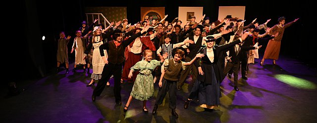 Musicalvereniging Tikiko - Tamelijk Voortreffelijk / 