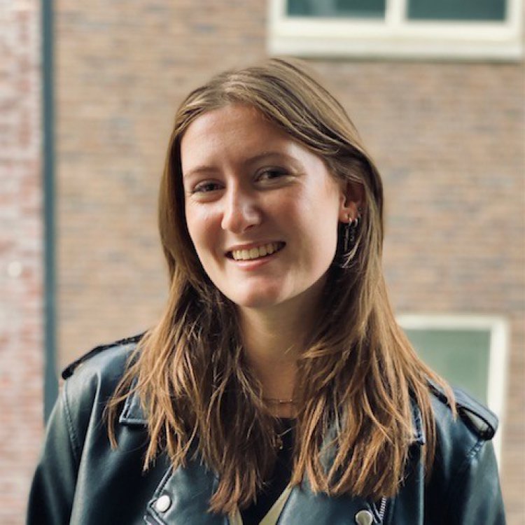 In gesprek met Laura Van Holderbeke, de nieuwe medewerker communicatie bij Art-fact