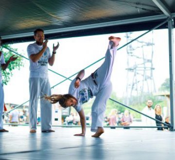 deDansPunt - festival deVloerOp 2025