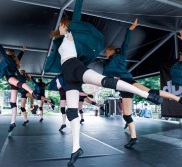 deDansPunt - festival deVloerOp 2025