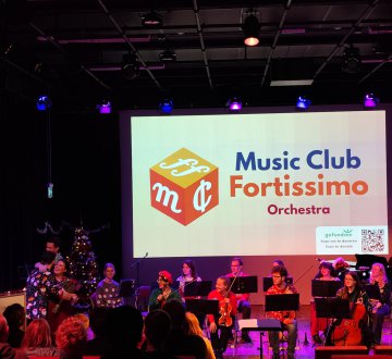 Music Club Fortissimo - Kerstklanken (Holiday Harmonies)